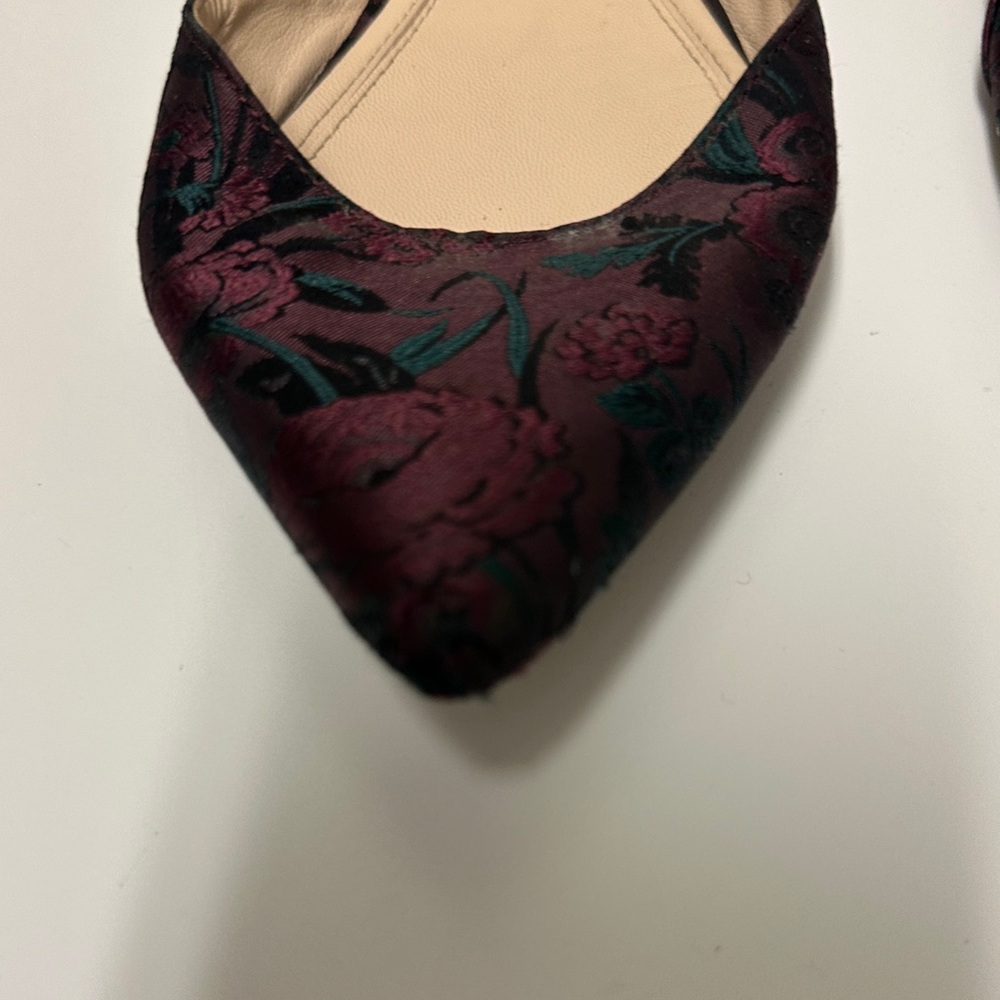 Marc Fisher Black and Burgundy Flats Pre-Owned Size : 8 - Picture 5 of 8